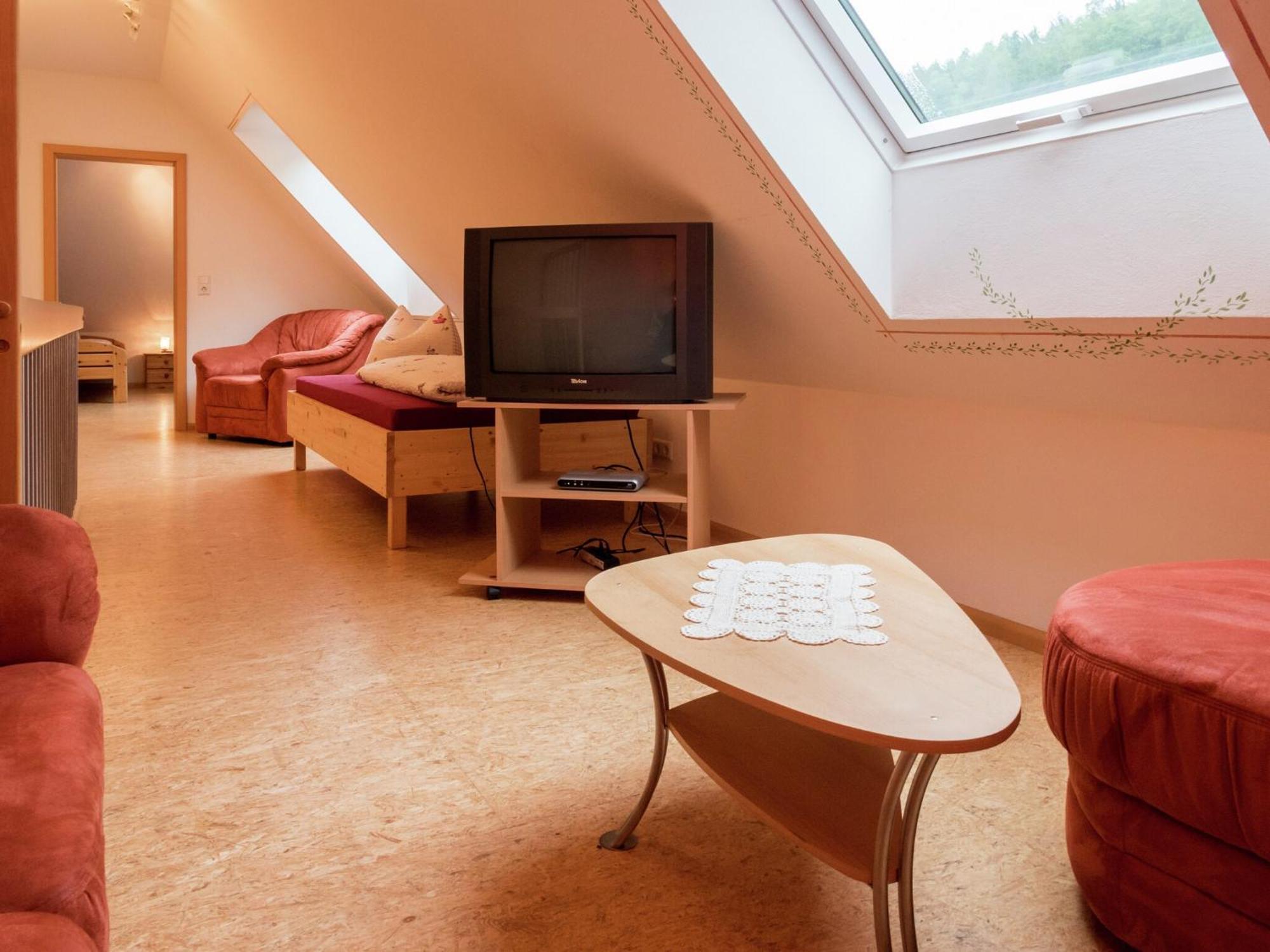 Cosy Farmhouse Apartment At The Edge Of The Forest Mühlenbach Zewnętrze zdjęcie