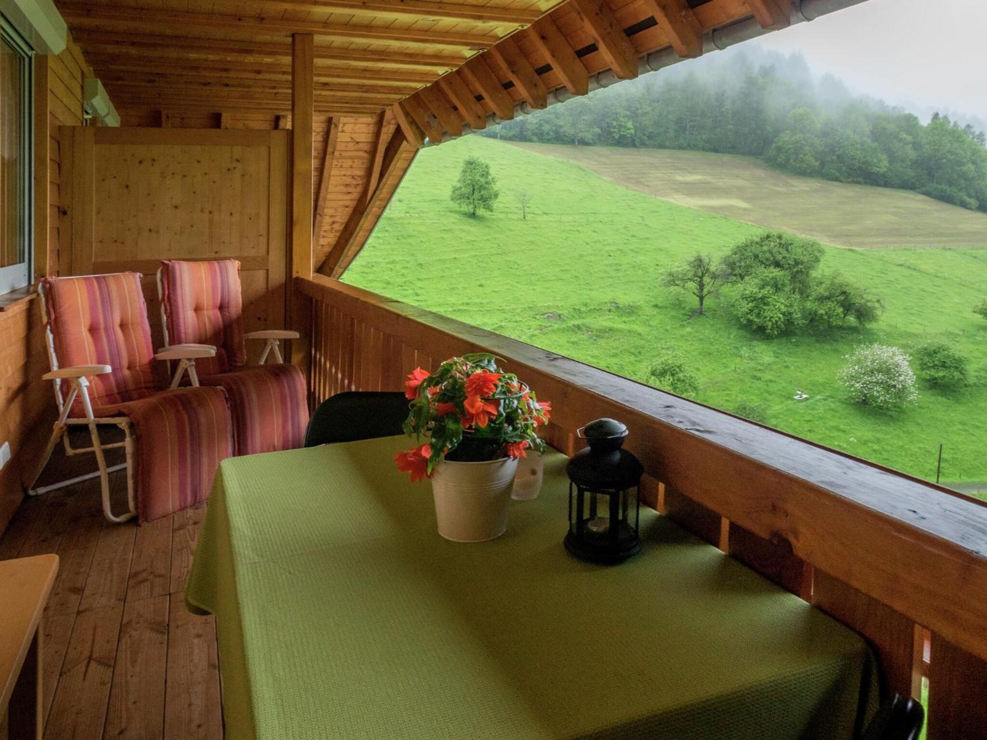 Cosy Farmhouse Apartment At The Edge Of The Forest Mühlenbach Zewnętrze zdjęcie